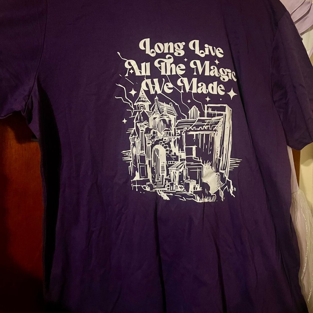 Taylor Swift Long Live Unisex Tee XL
